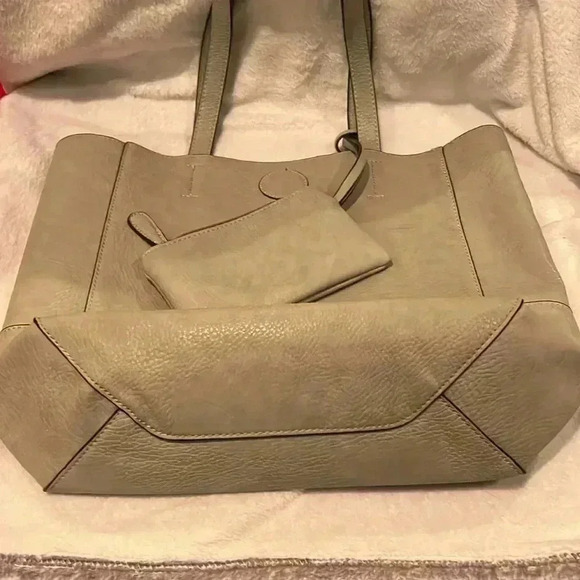 Joy Susan Gray Tote - Picture 3 of 11